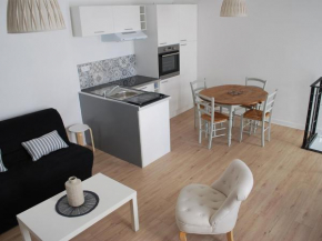 Maison 2 chambres, accès direct plage, centre-ville des Sables-d'Olonne - FR-1-197-356